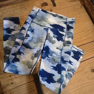 Reebok Womens Blue, Green, & Gray Camouflage Leggings